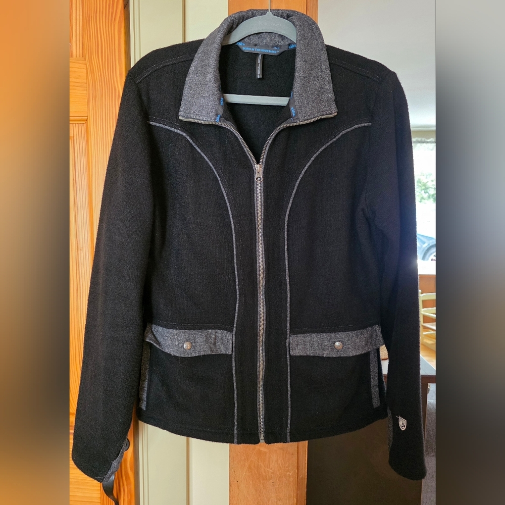 Kuhl Wisteria Women's Full Zip Black Dressy Fleece Jacket With Grey Accents.